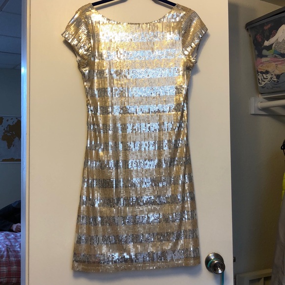 White House Black Market gold/silver sparkle dress - Picture 1 of 4